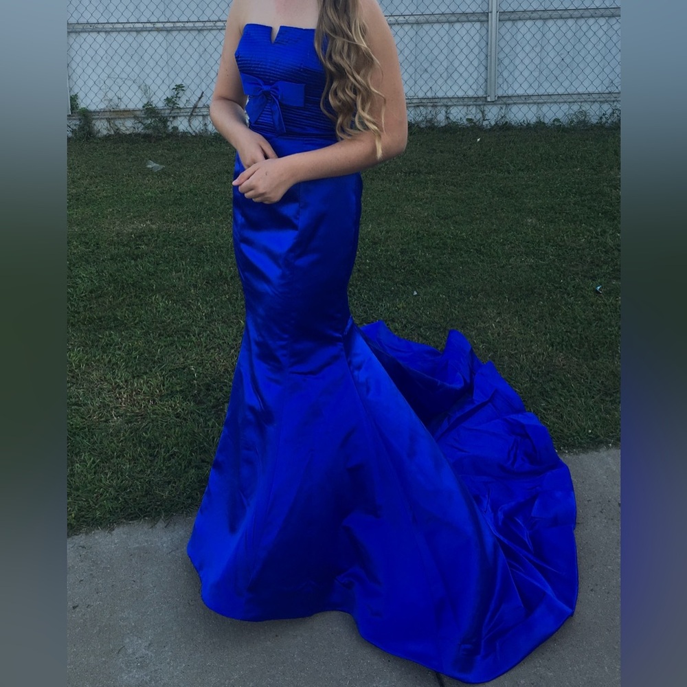 Sherri Hill Royal Blue prom dress
